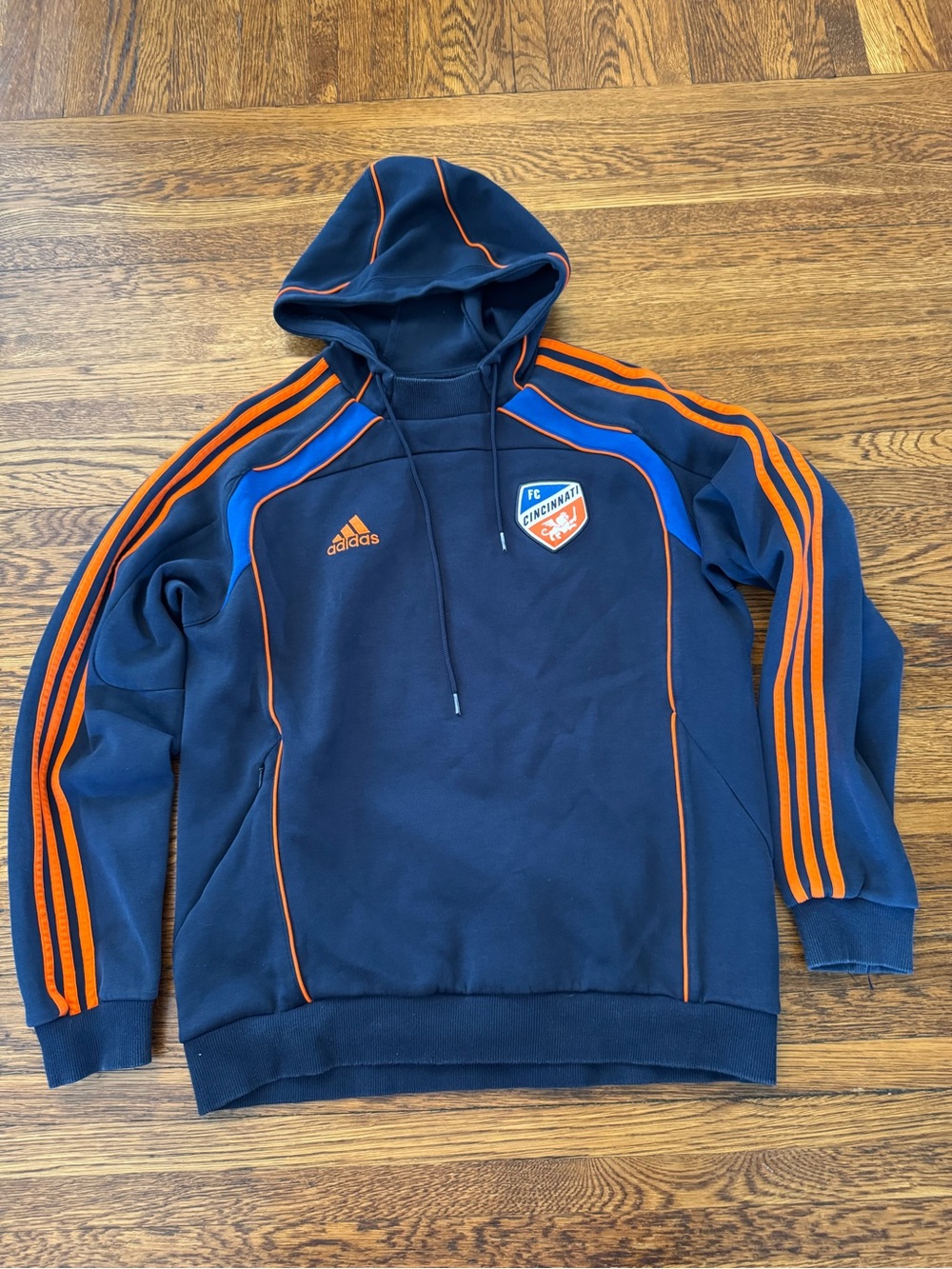 CINCINNATI FC ADIDAS FC CINCINNATI MENS NAVY BLUE TRAVEL HOODIE